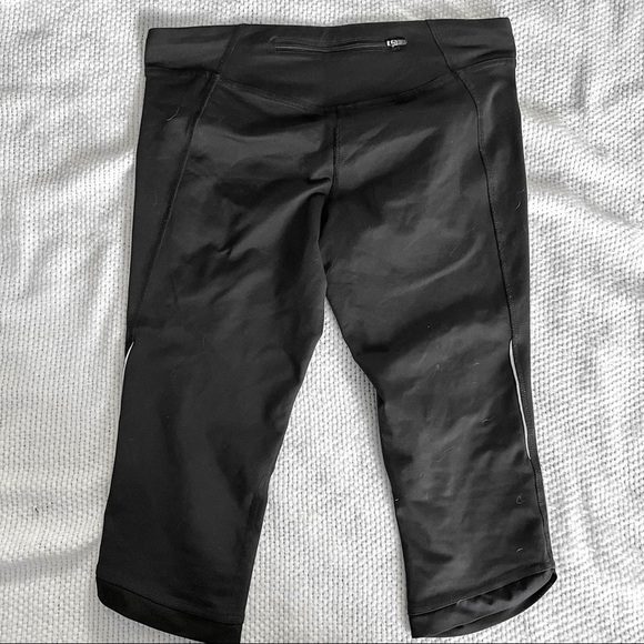 The North Face Cropped Legging - Picture 2 of 6